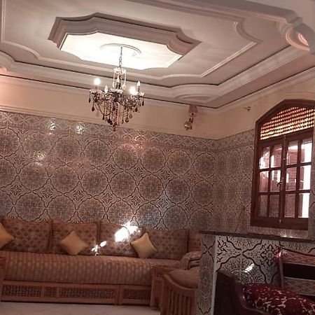 Stay With Low Budget Marrakesh Eksteriør billede