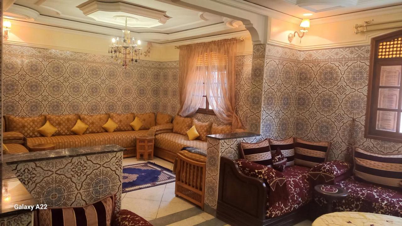 Stay With Low Budget Marrakesh Eksteriør billede