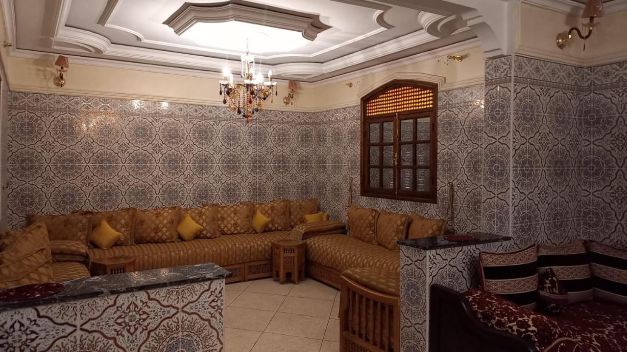 Stay With Low Budget Marrakesh Eksteriør billede