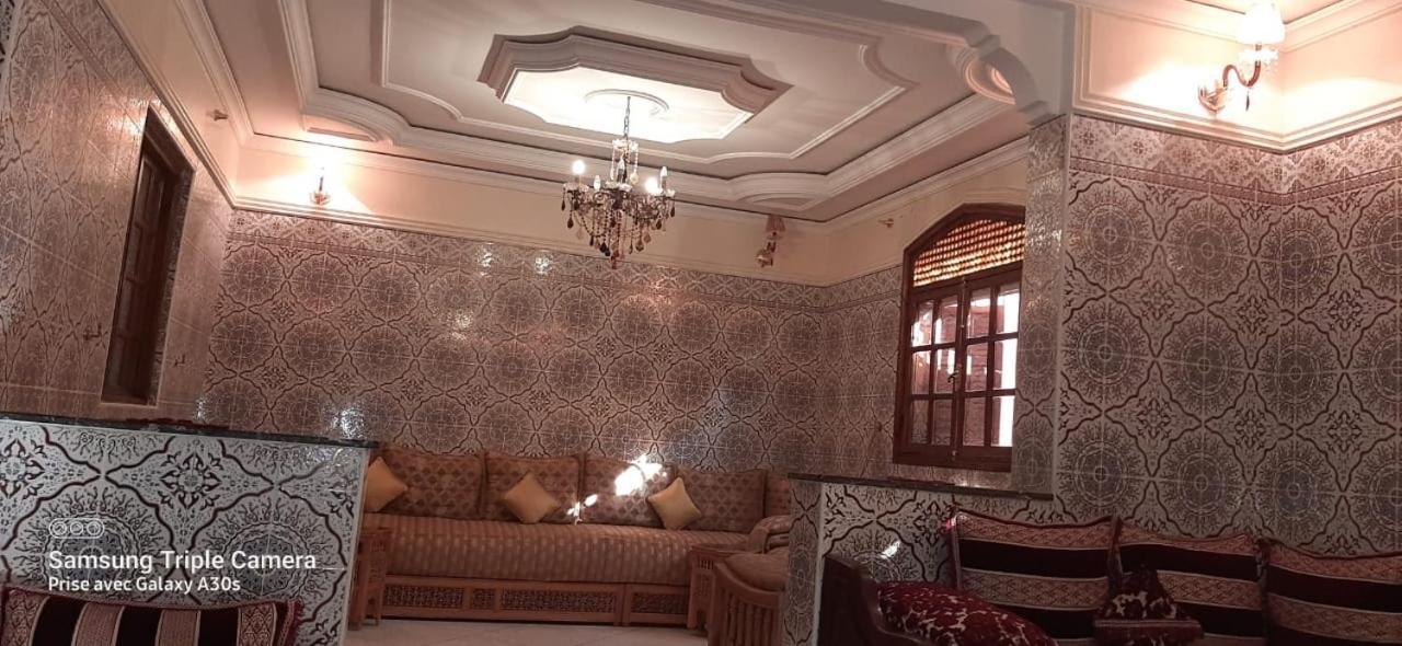 Stay With Low Budget Marrakesh Eksteriør billede